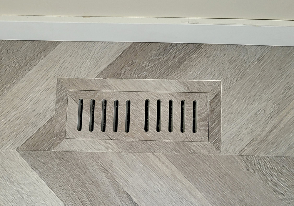 Vinyl Flush Vents
